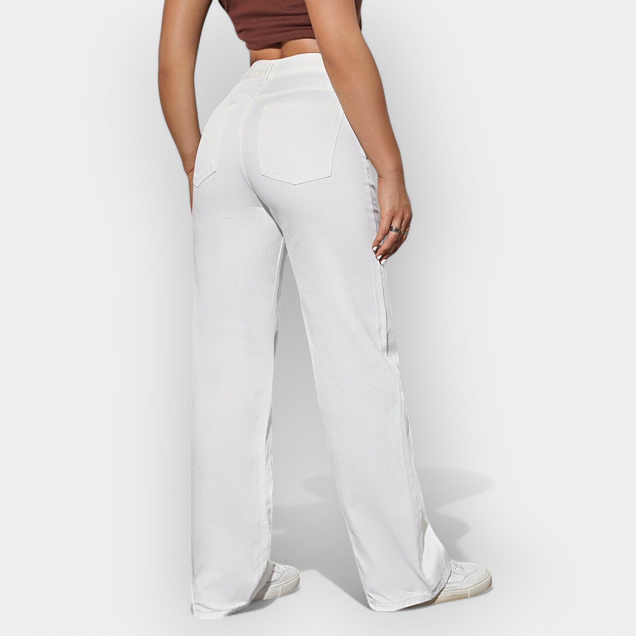 Elise de Paris| Classic Straight Leg Jeans