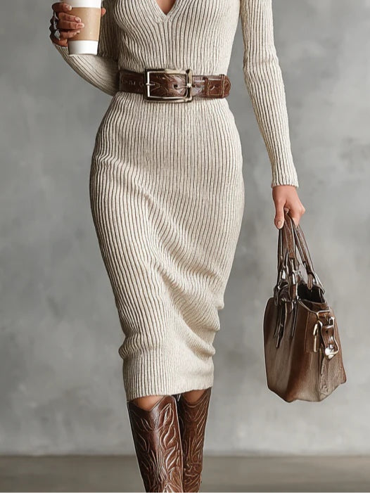 Elise de Paris| Robe Femme Ajustée en Maille avec Col Mi-Haut et Ceinture